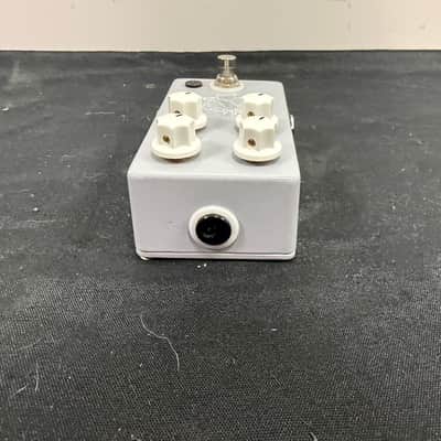 Used JHS Pedals Twin Twelve Overdrive Guitar Pedal image 5