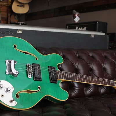 Mosrite Celebrity 1967 - Translucent Green image 16