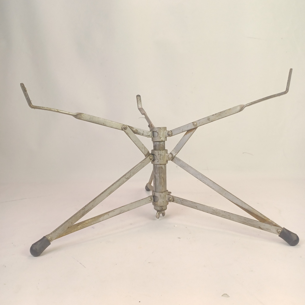 Walberg&Auge Floor Tom Drum Cradle Basket Vintage 30-40s Buck Rogers Slingerland — main photograph