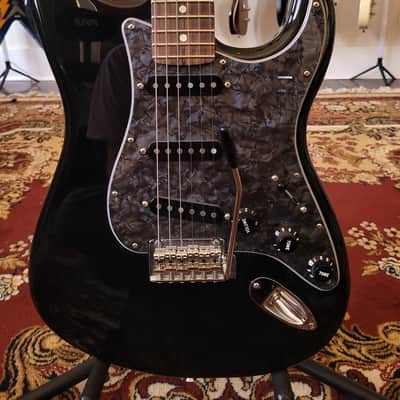 Fender Player Stratocaster 2019 - Black (Upgraded by Tea Strings) image 2