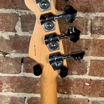 Fender Precision Bass Deluxe with Rosewood Fretboard 1995 Vintage Blonde image 6