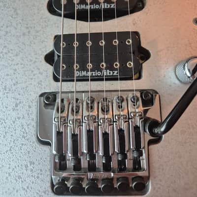 Ibanez RG2570EX Vital Silver Prestige 2004 - Vital Silver Bild 4