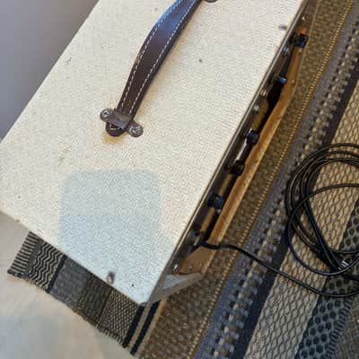 Montgomery Ward 55JDR8440 1x12" Tube Amp 60's image 4