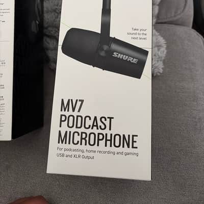 Brand new Shure MV7 Dynamic USB Podcast Microphone 2020 - Present - Silver image 4