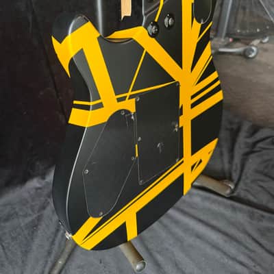 EVH Wolfgang Special Striped with Ebony Fretboard 2024 - Present - Satin Black/Yellow Stripes image 9