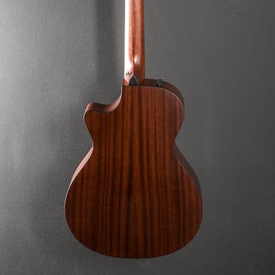 Taylor 2024 352CE 12 String image 5