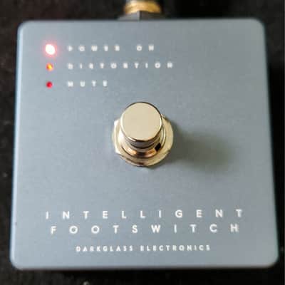 Darkglass Electronics Alpha Omega 900 900-Watt Bass Amp Head 2018 - Present - Blue image 6