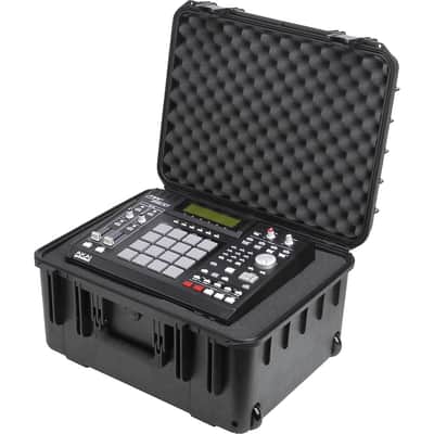 SKB 3I-2015-10B-D Mil-Std Waterproof Rolling Case Regular 10 in. Cubed Foam image 2