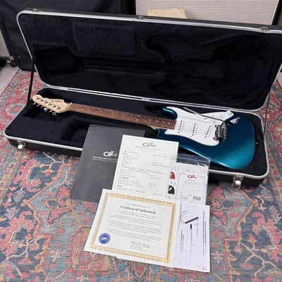*Video* G&L USA Fullerton Standard Legacy Stratocaster SSS Custom Order HSC - 2019 image 9
