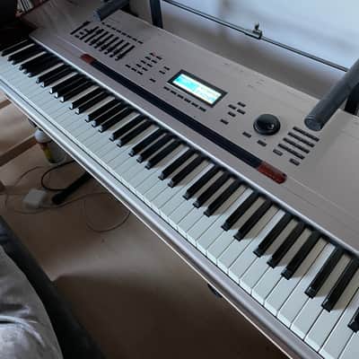 Kurzweil K2500X AES with case image 2