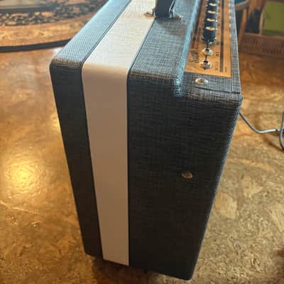 Supro 1696RT Black Magick Reverb 2018 - Present - Black Rhino Bild 3