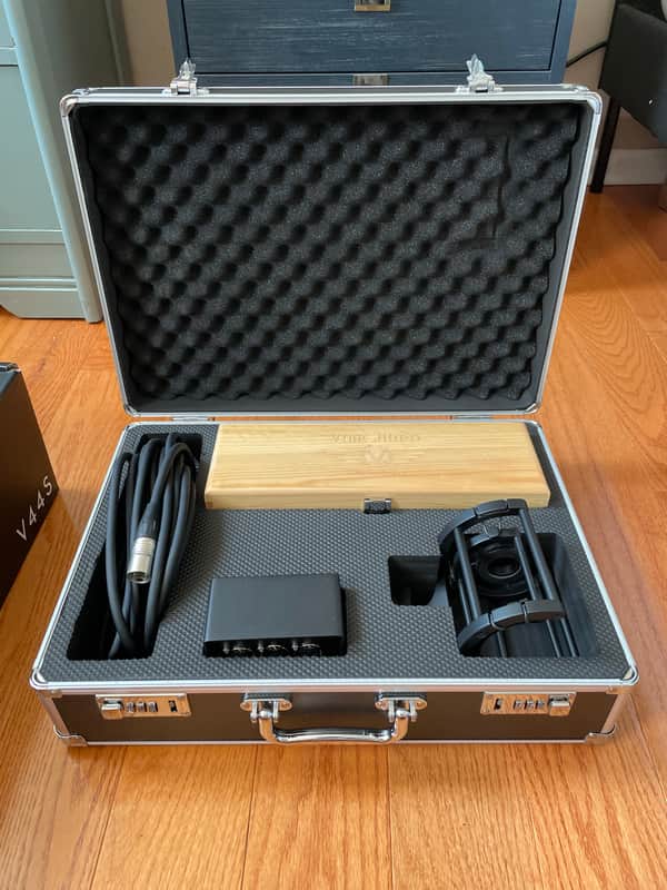 Vanguard Audio Labs V44S gen2 Large Diaphragm Multipattern Stereo Condenser Microphone 2021 - Present - Maroon image 1
