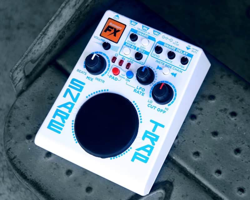 SNARE TRAP エフェクター　Rainger fx Rainger FX Snare Trap (Drum Machine) - YouTube