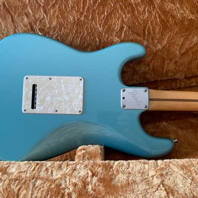 Rare Mint 1997 USA Hot Rodded Fender Roadhouse Stratocaster with Custom Shop Texas Specials, Shallers, VIDEO! image 14