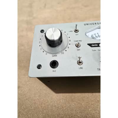Universal Audio Twin-finity 710 - Preamps - Silver - Excellent image 14