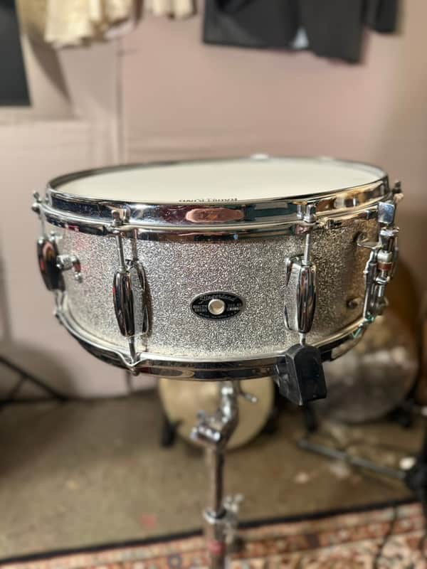 Slingerland Hollywood Ace 14"x5" Snare Drum, 1970, Silver Sparkle image 1