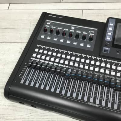 TASCAM DP-32SD Digital Multi-Track Recorder SD Card image 2