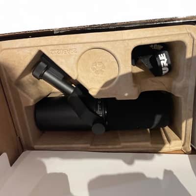 Shure SM7B Cardioid Dynamic Microphone Black image 3