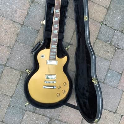 Gibson Les Paul Deluxe 1977 - Goldtop image 1