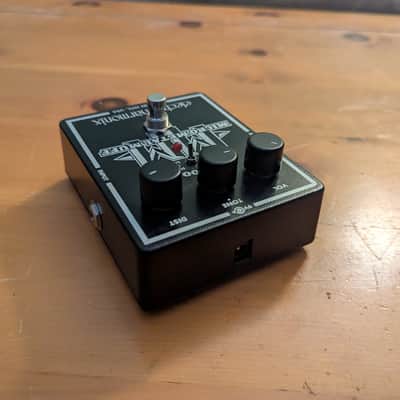 Electro-Harmonix Micro Metal Muff Distortion with Top Boost 2008 - 2020 - Black image 5