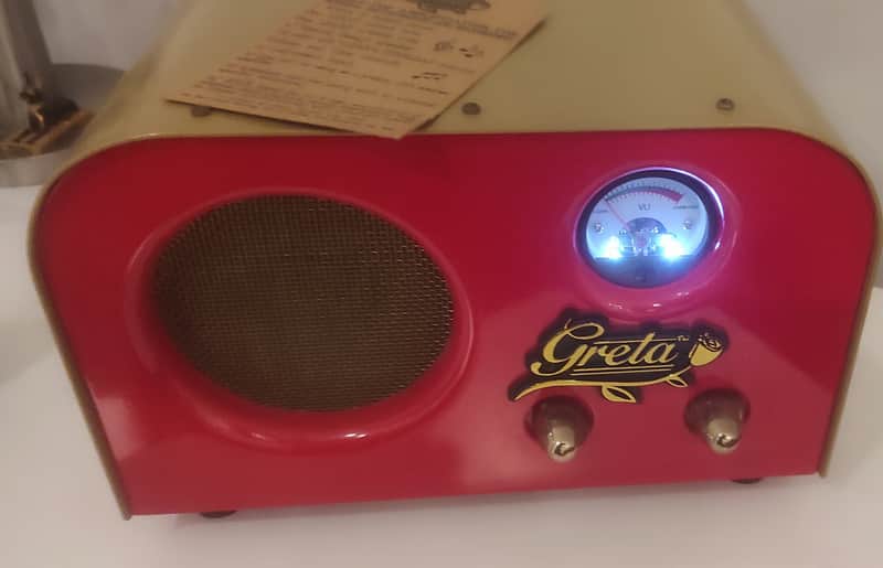 Fender Greta Pawn Shop Series 2-Watt 1x4" Guitar Combo 2012 - 2013 - Red image 1
