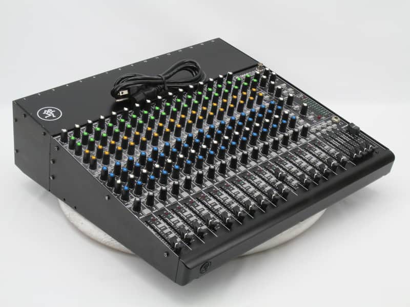 Mackie 1604 VLZ-4 16-Channel 4-Bus Mic/Line Mixer 1604-VLZ4 Black #544 image 1