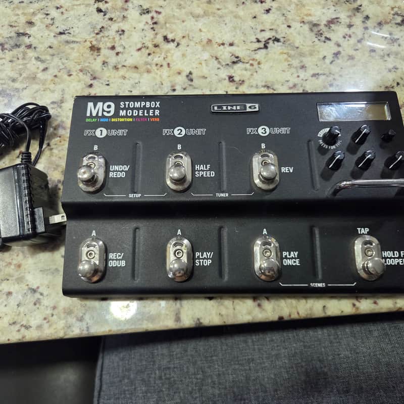 Line 6 M9 Stompbox Modeler | Reverb