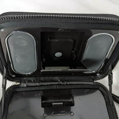 Sonic Impact i-F2 Portable iPod Speakers - 2007 - Black image 10