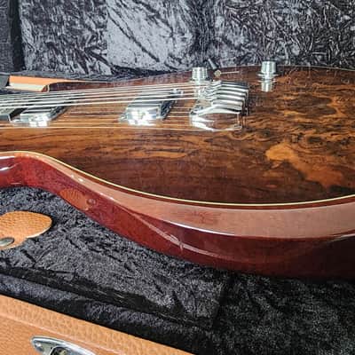 Taylor SBC Solid Body Custom 2007 - Walnut image 2