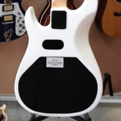 Peavey Midi Bass  White image 2