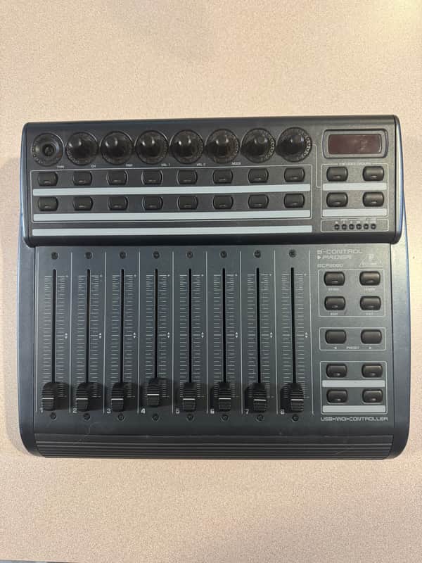 Immagine Behringer BCF200 - 1