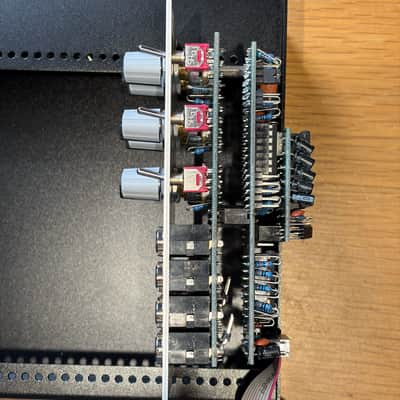 Doepfer A-135-5 Polyphonic Mixer / Suboctave Generator - Silver image 2