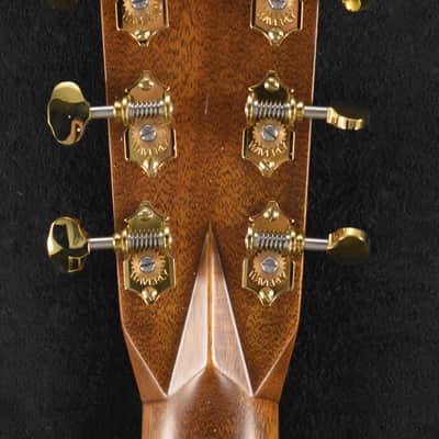 Martin OM-28 Modern Deluxe Natural image 9