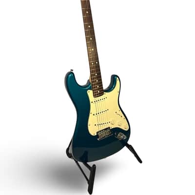 Fender American Series Stratocaster with Rosewood Fretboard 2001 - Aqua Marine Metallic image 4