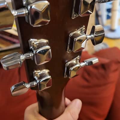 Yamaha FG-420 Jumbo Dreadnought Acoustic Guitar image 8