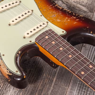 Fender Stratocaster 1959 Reissue (2023) Aged Chocolate 3-Color Sunburst -  Super Heavy Relic image 5