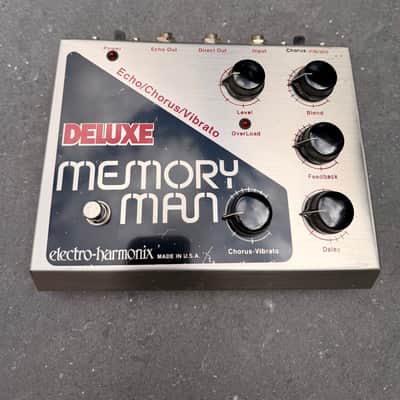 90s Electro Harmonix Deluxe Memory Man Analog Delay MN3005 chipset version. Chorus Vibrato overdrive distortion image 2