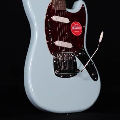 Squier Classic Vibe '60s Mustang, Laurel FB, Sonic Blue image 4