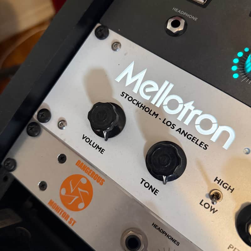 Mellotron M4000D Rack image 1