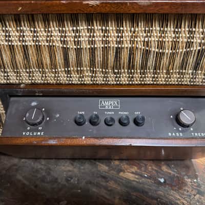 Vintage Pair Ampex Model 621 Stereo with built in Tube Amplifier/Speaker image 2
