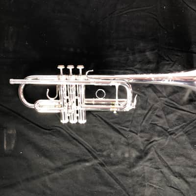 Shires Q11 C Trumpet image 1