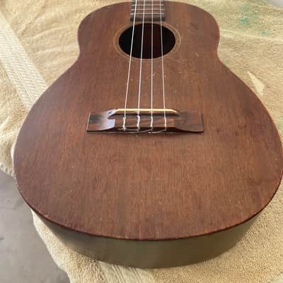 Favilla Baritone Ukulele  1950's image 8