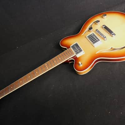 Hofner HCT-VTH-D-SP-SB Verythin CT SPECIAL Semi hollow Fame Maple Top New COMPACT like small 335 2 Humbuckers one a  P90 image 3