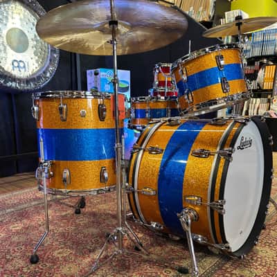 Ludwig Classic Maple Limited Edition 3-Piece Shell Kit, Blue Gold Blue Sparkle (L84233AX3AWC) image 2