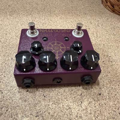 Analogman King of Tone V4 with Red Side High Gain Option and Mode Toggle Switch 2009 - Present - Graphic image 3