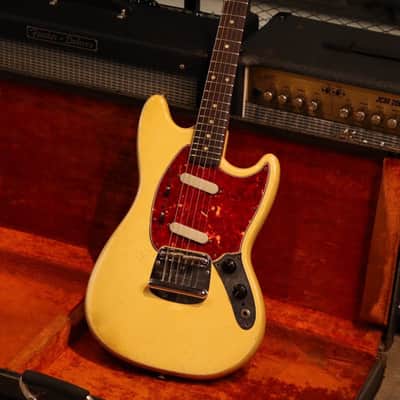 Fender Mustang 1965 Original Brazilian board image 1