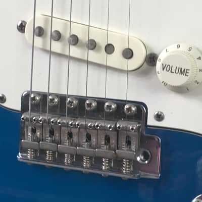 Vintage Fender Stratocaster 1993 Solid Custom Contour Body Lake Placid Blue Rare MIJ Relic HSC 6.8 Lb! image 4