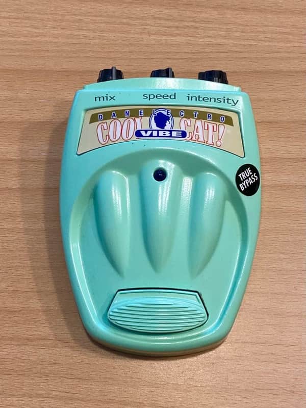 Danelectro Cool Cat Vibe