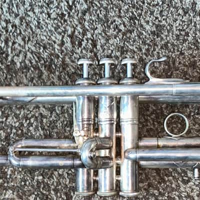 Vintage vintage 1970s Bach Stradivarius step up  Professional Model  37 Trumpet and Hardshell case Silver-Plated image 6