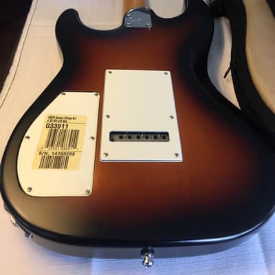 Godin Session (made in USA/Canada)  includes matching soft case image 4